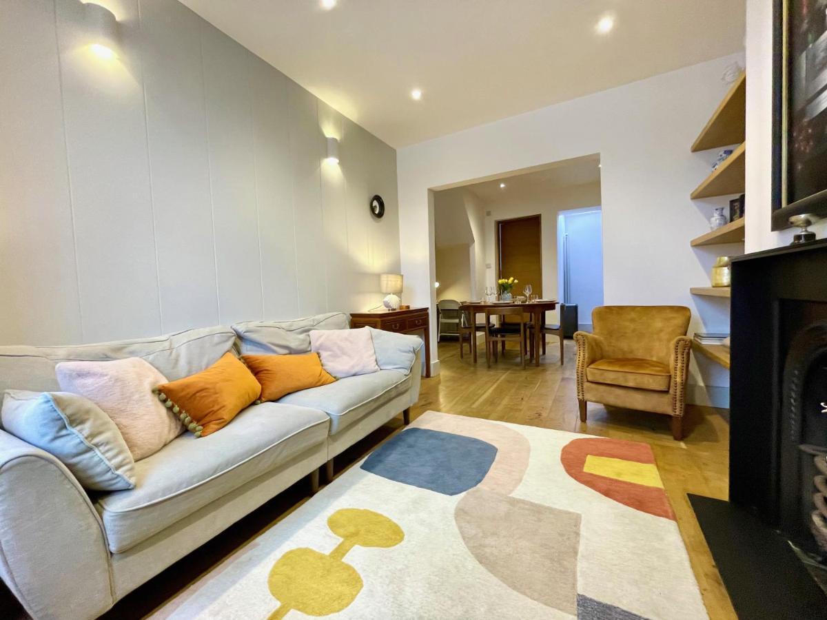 Stylish 2-Bedroom Townhouse Next To Brighton Station Экстерьер фото
