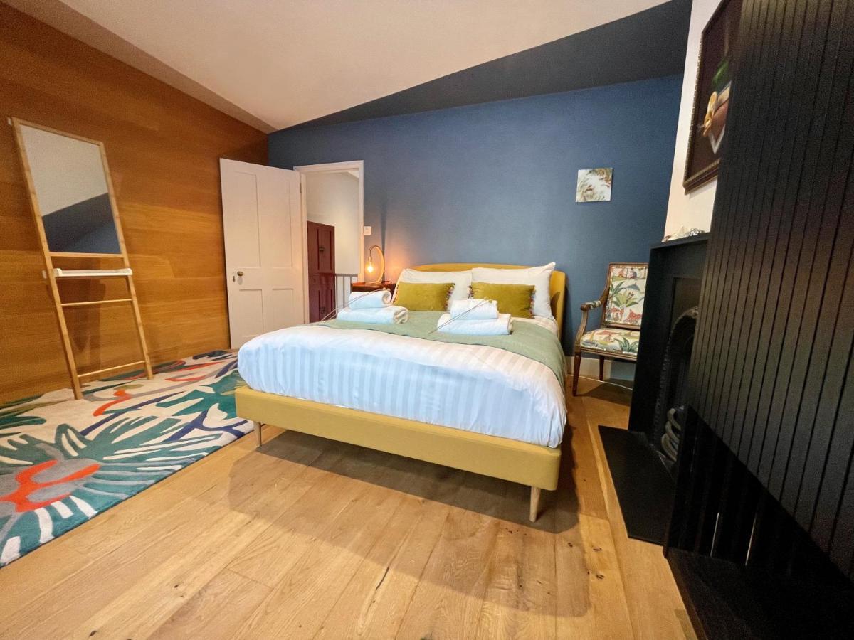 Stylish 2-Bedroom Townhouse Next To Brighton Station Экстерьер фото